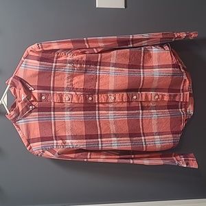 Old Navy - Everyday Slim Fit Built-In Flex Shirt